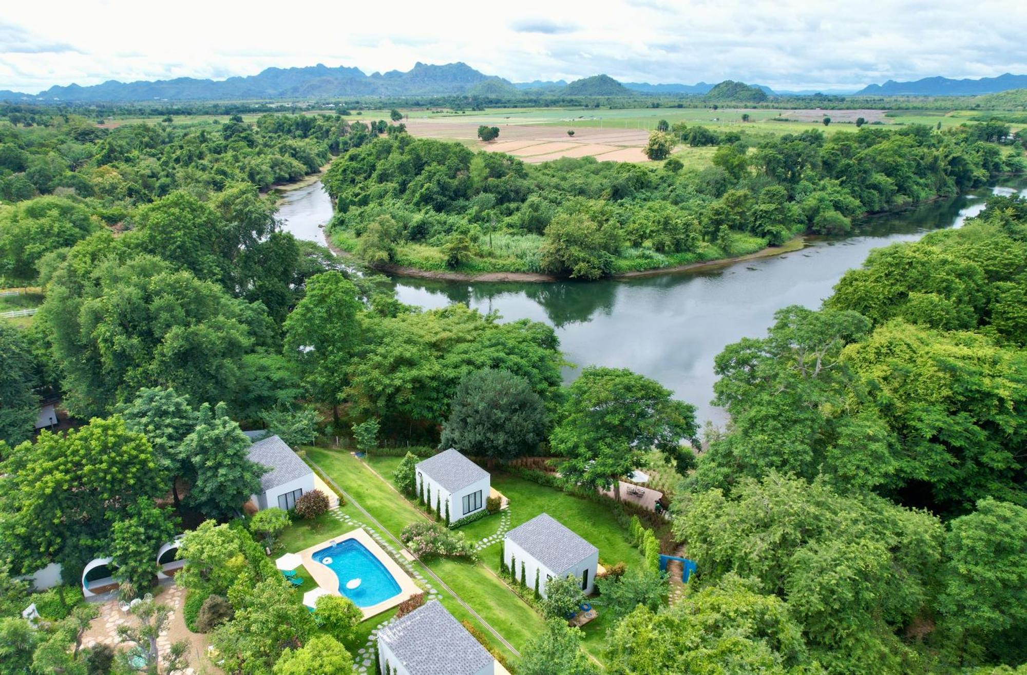 Rakmak Kan Resort & Cafe กาญจนบุรี ภายนอก รูปภาพ